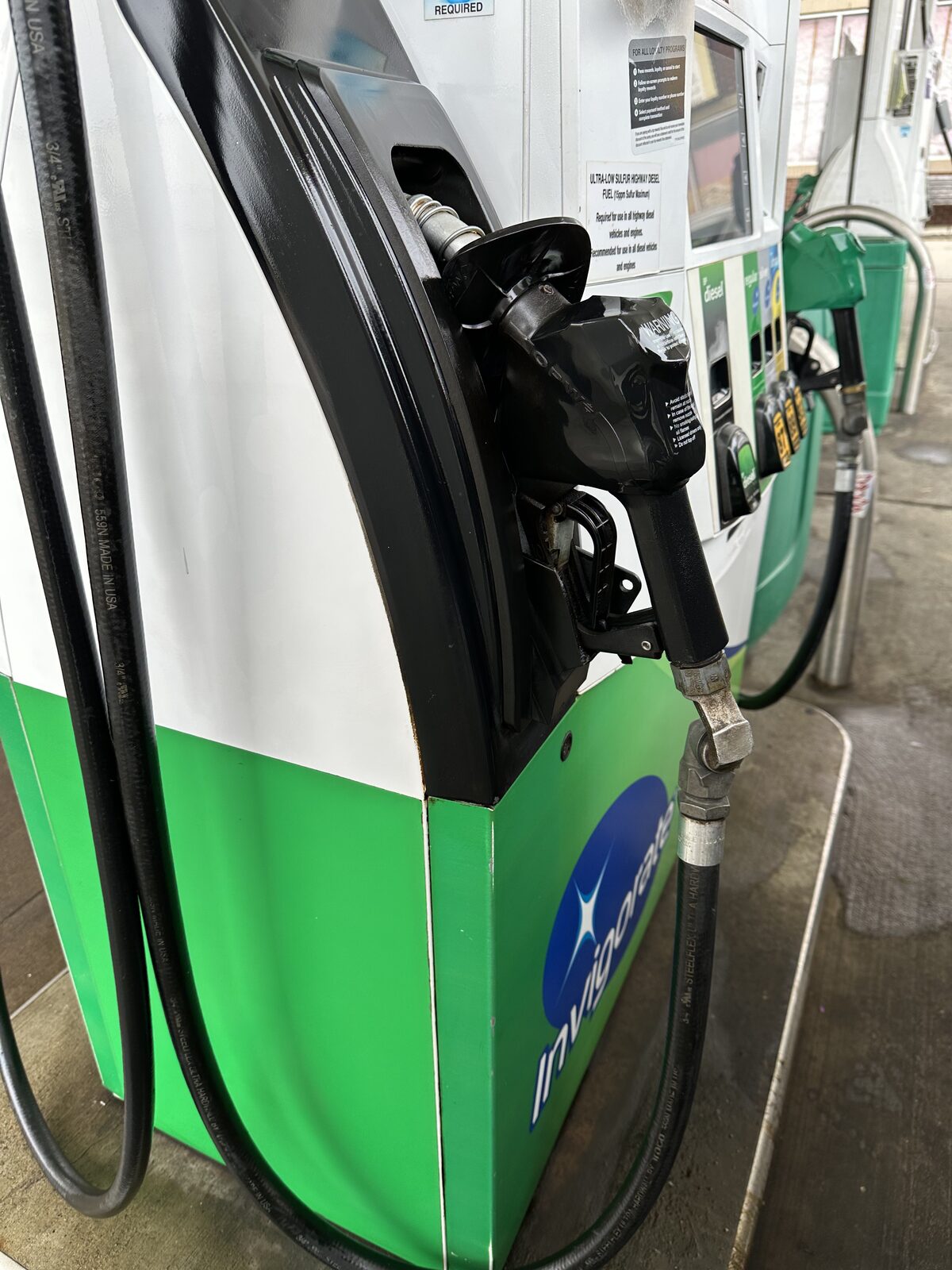 BP Invigorate dispenser — after FuelMark cleaning